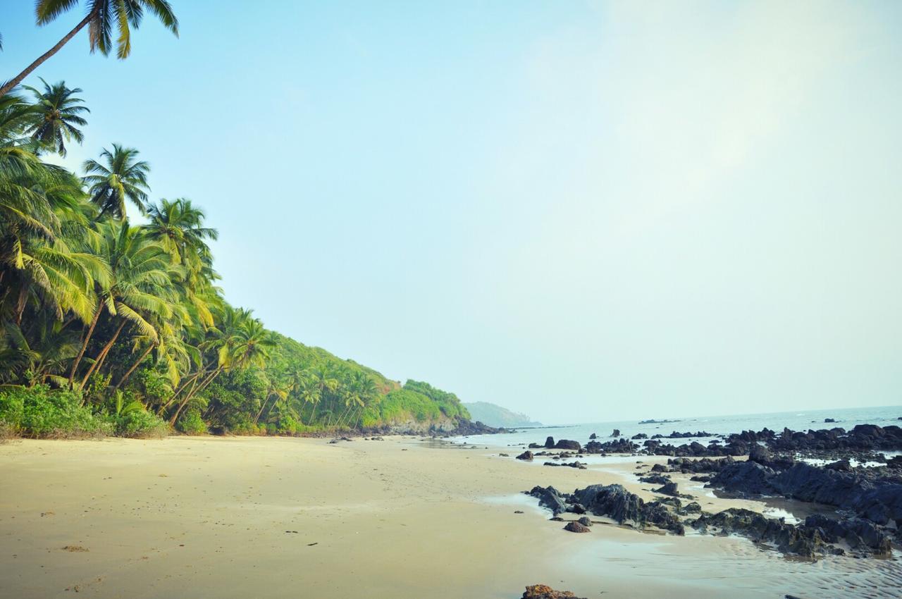 Отель Belantara Beach Front Vengurla Экстерьер фото